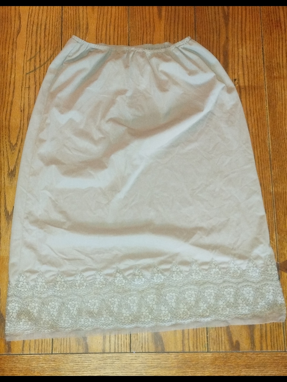 Vintage Van Raalte Size M Women's Lace  Hem Half Slip